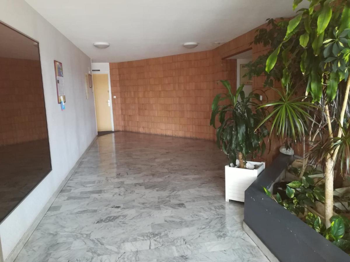 Studio Cabine Vue Port Avec Parking Prive, Piscine, Parc, Boulodrome Agde Bagian luar foto