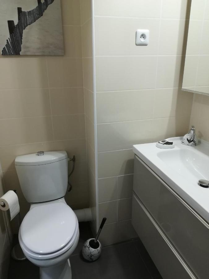 Studio Cabine Vue Port Avec Parking Prive, Piscine, Parc, Boulodrome Agde Bagian luar foto